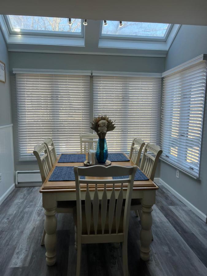 Pocono Paradise - 3 Bedroom 3 And Half Bathroom Townhouse *